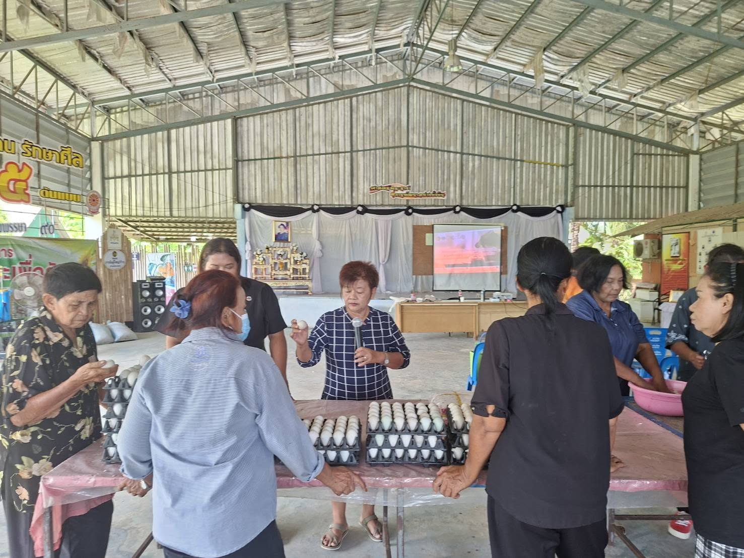 พช.ตะกั่วทุ่ง ดำเนินโครงการส่งเสริมการออมและพัฒนาทักษะทางการเงิน (Financial Literacy)